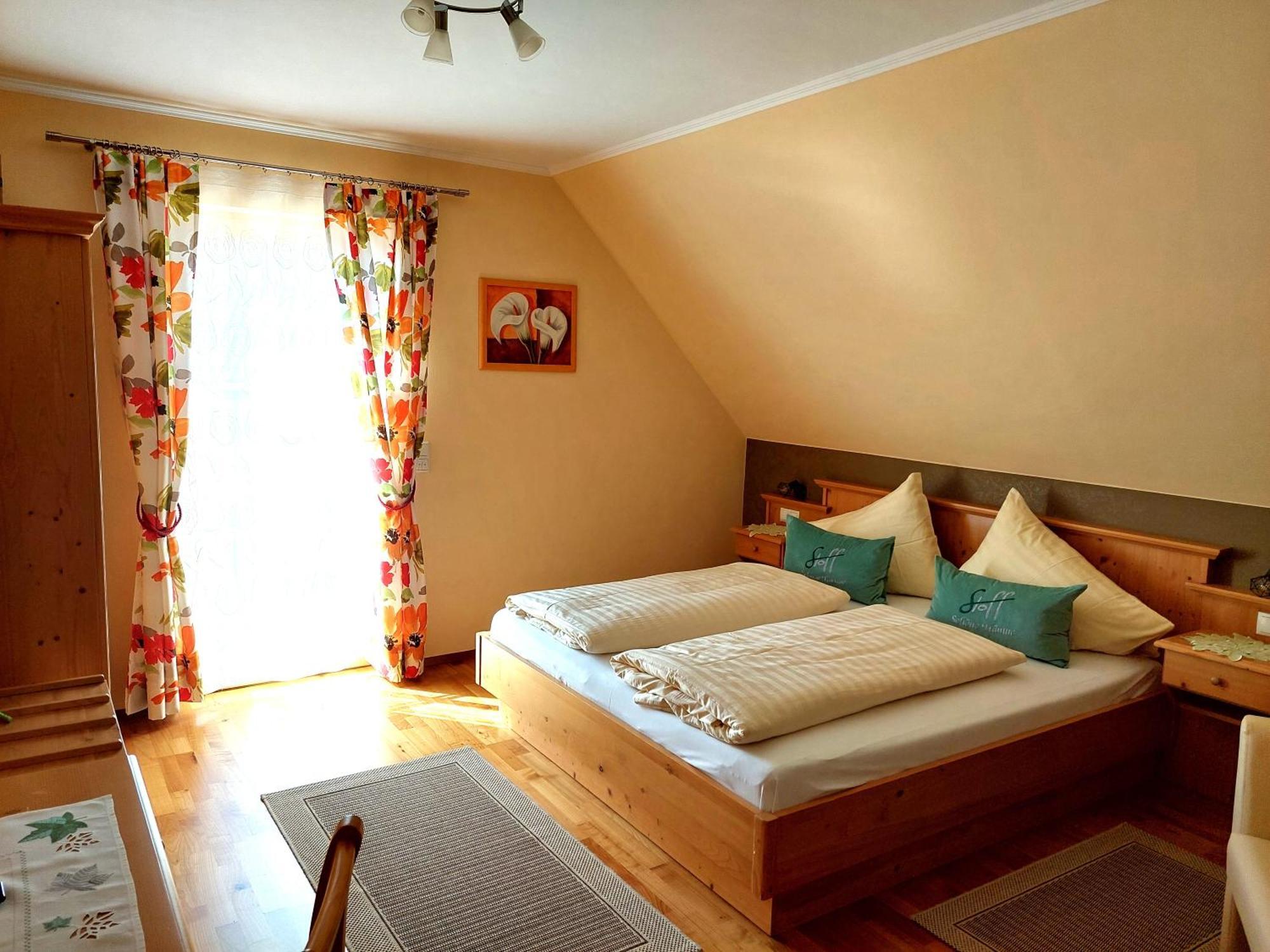 Ferienwohnung Stoff 绍萨尔地区基策克 外观 照片